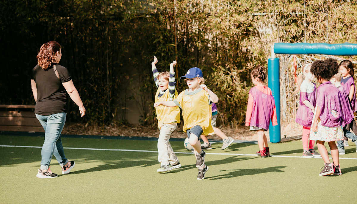 A PS1 Physical education class in session